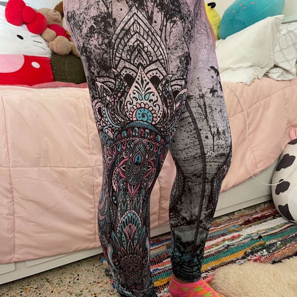 Ankle Mandala Workout Leggings 🌸